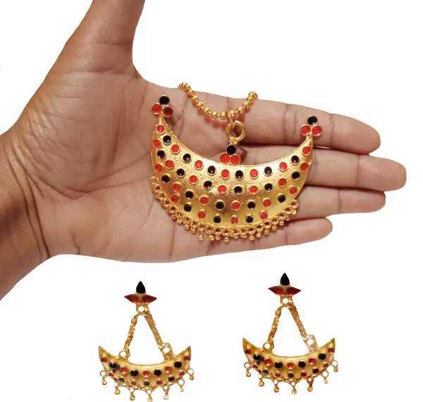 Assamese_Traditional_Gold_Plated_Red_Black_Colour_Joonbiri_Chain_Jewellery_Set_For_Women